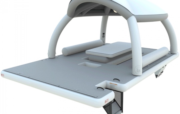 Надувная платформа для отдыха на воде