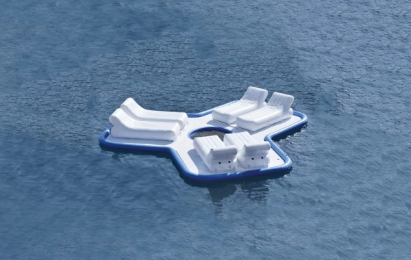 Надувной плот для отдыха