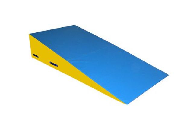 Трамплин складной 280 x 140 x 55 см