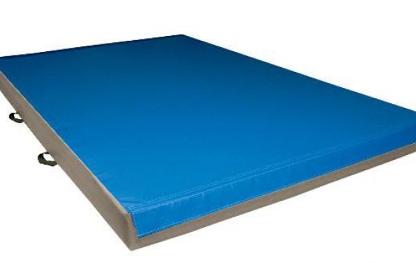 Мат  для спорт зала 300 x 200 x 20 см