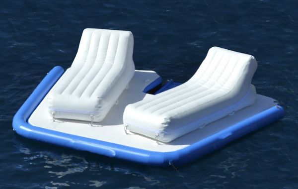 Плавучий остров для двоих