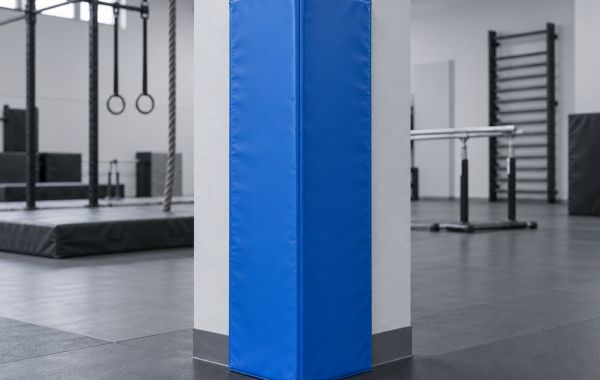 Мат угловой защитный ПВХ 150×30×5 см, угол 90 градусов, поролон 23 кг/м³
