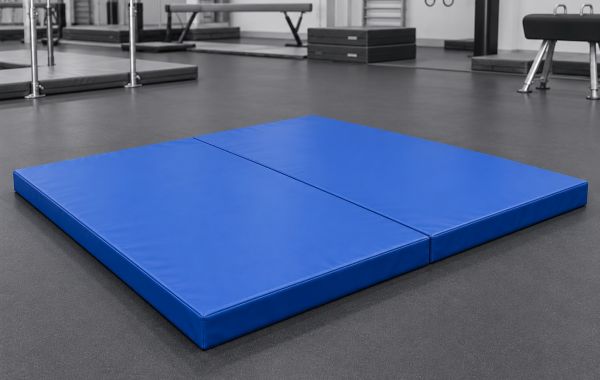Мат складной гимнастический ПВХ 200×200×10 см, 2 секции, поролон 23 кг/м³